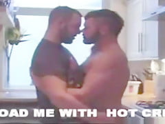 Casal na cozinha